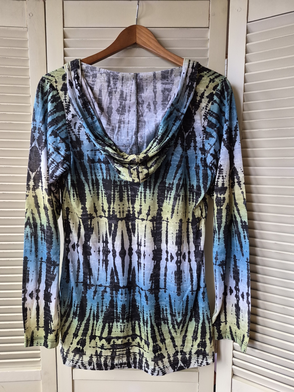The Balance Collection By Marika Hoodie Size Large - Picture 2 of 3